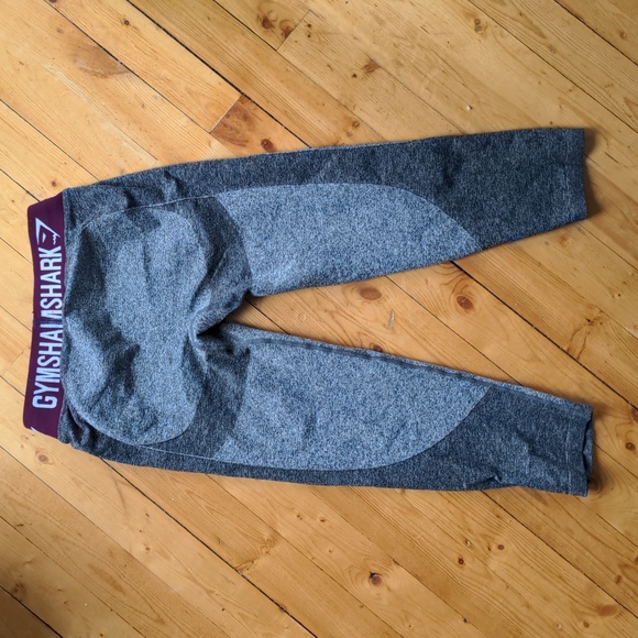 Gymshark Capri squatproof tights, small - Picture 2 of 2